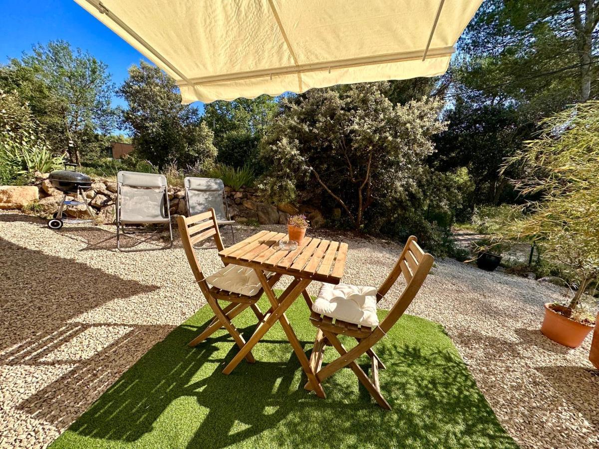 Paisible Studio Tout Neuf En Lisiere De Foret Peyrolles-en-Provence Kültér fotó